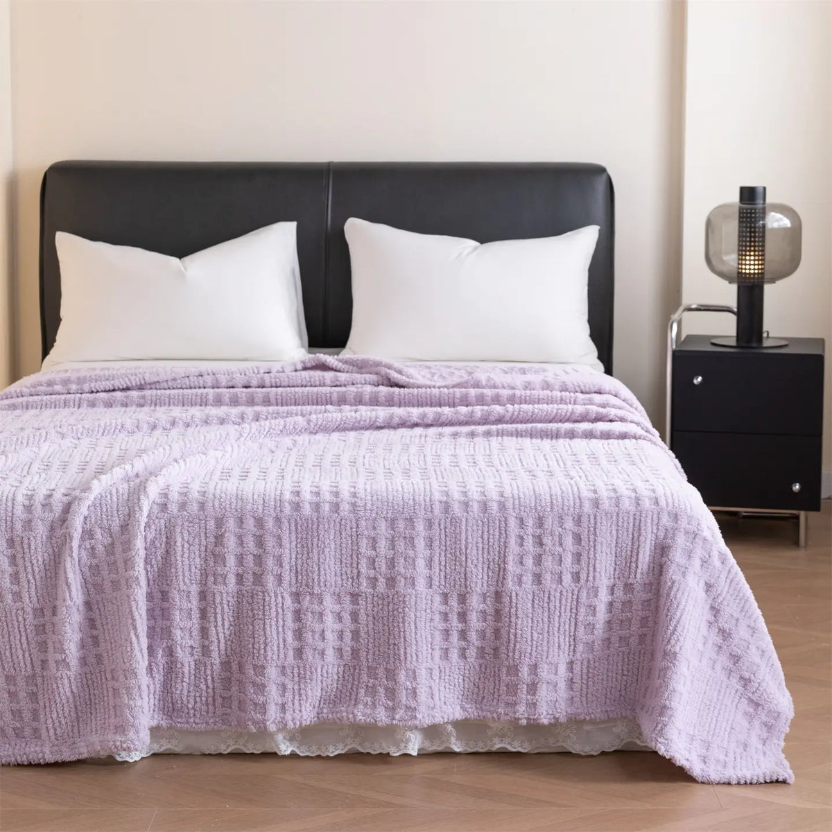 Taffeta Velvet Solid Color Waffle Jacquard Soft Warm Throw Bedroom Blanket, Cozy Throw Blankets, Moisture-Wicking, Cloud-Like Touch, Ideal for Naps, Cozy and Comfortable