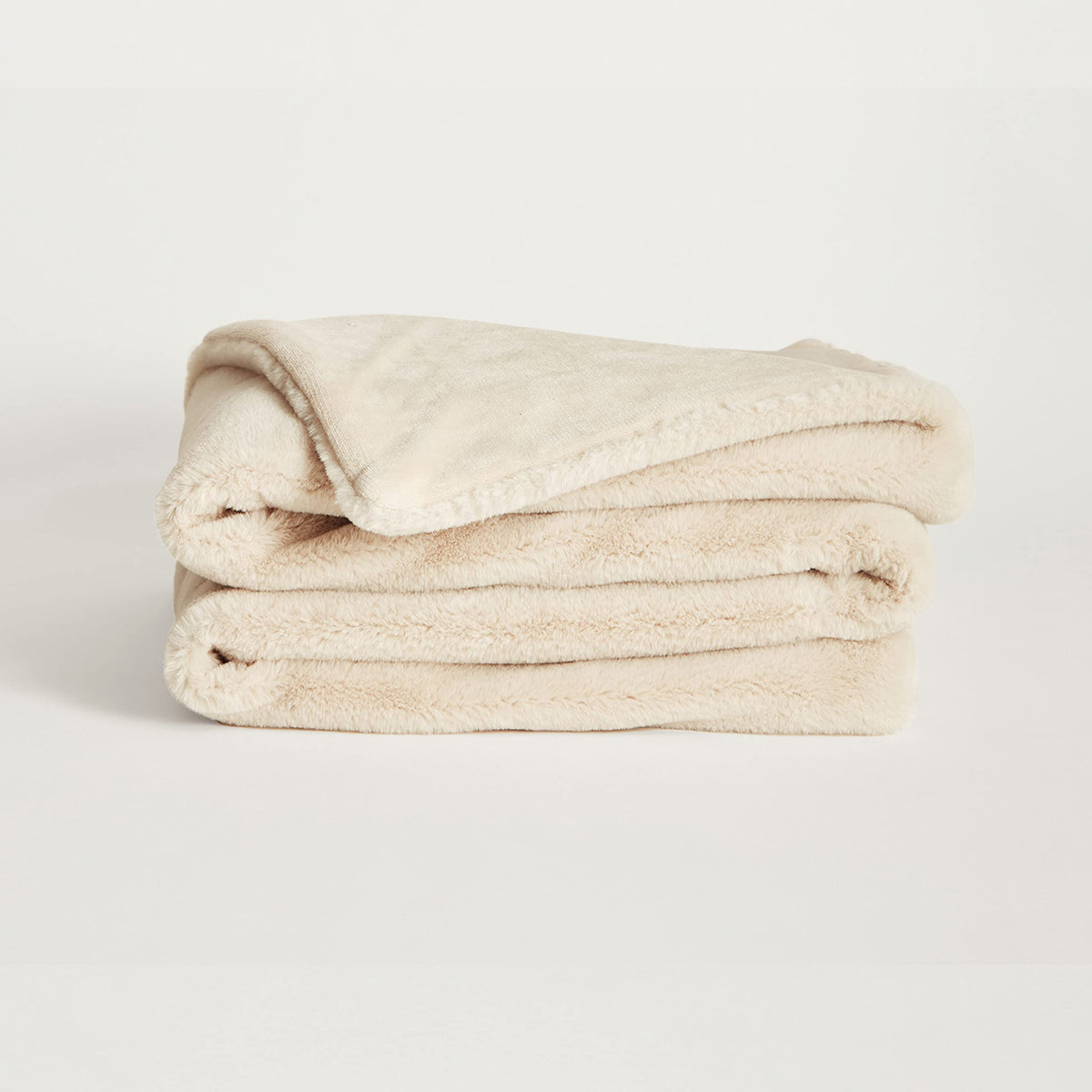 UnHide Lil' Marsh Faux Fur Blanket, Lightweight, Soft Throw Blanket