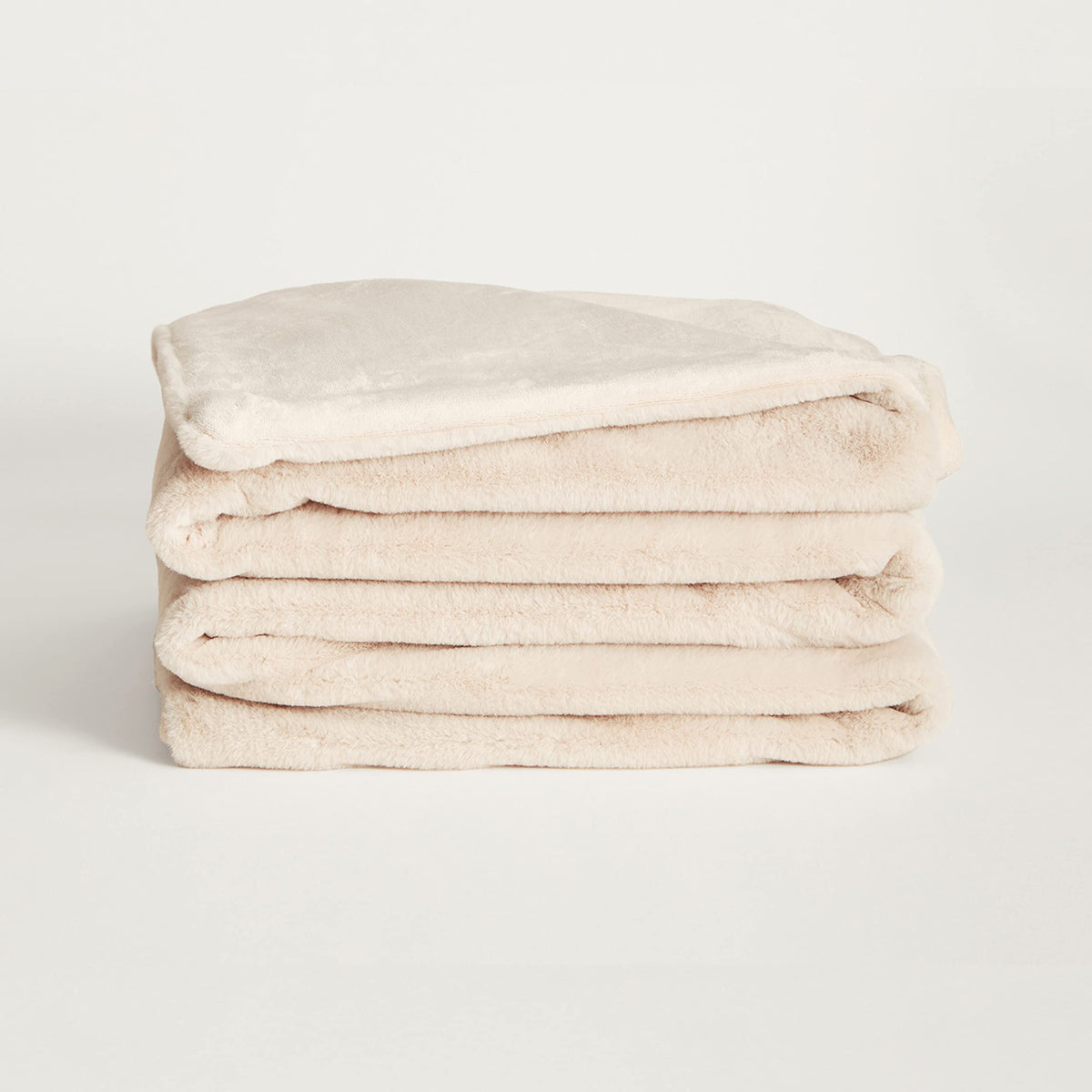UnHide Lil' Marsh Faux Fur Blanket, Lightweight, Soft Throw Blanket