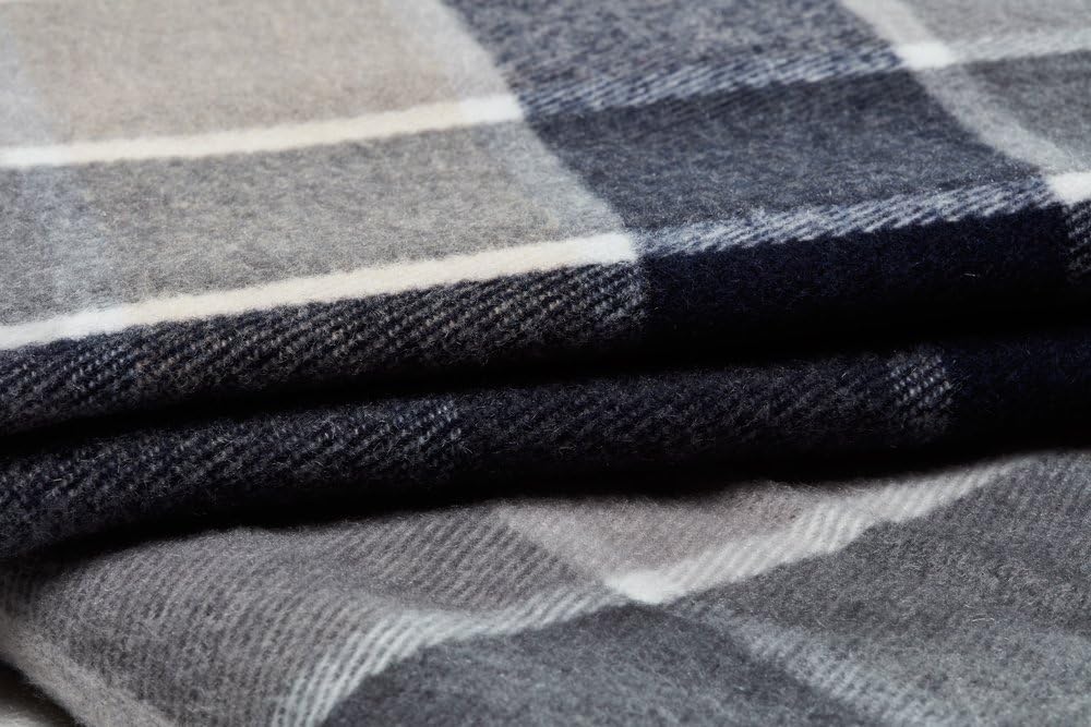 Arus Acrylic Highlands Collection Queen Size Throw Blanket Blue, 60x80