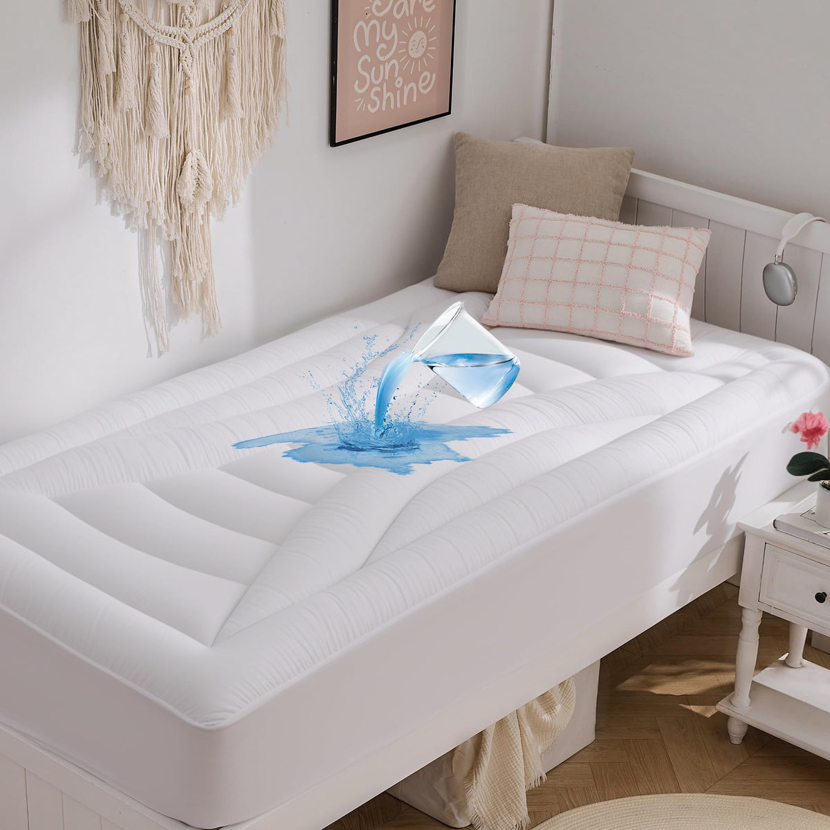 Waterproof Queen Mattress Pad, Noiseless Mattress Protector Queen Size