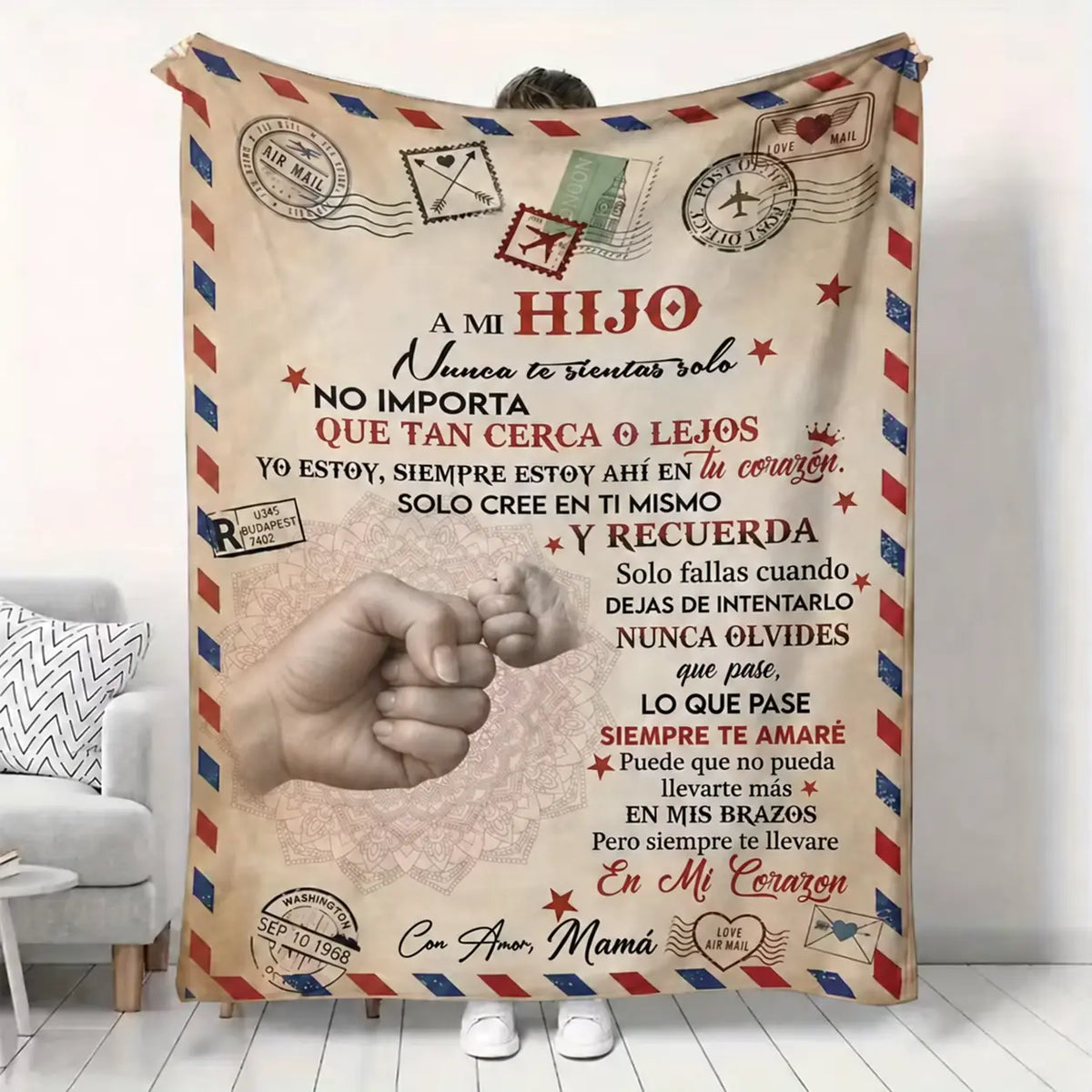 A Spanish letter: papa gives a blanket to his daughter, papa & mama give Birthday gift for son & daughter. A soft and comfortable flannel blanket, perfect for various occasions, a Valentine's Day gift.Easter Gifts for Kids