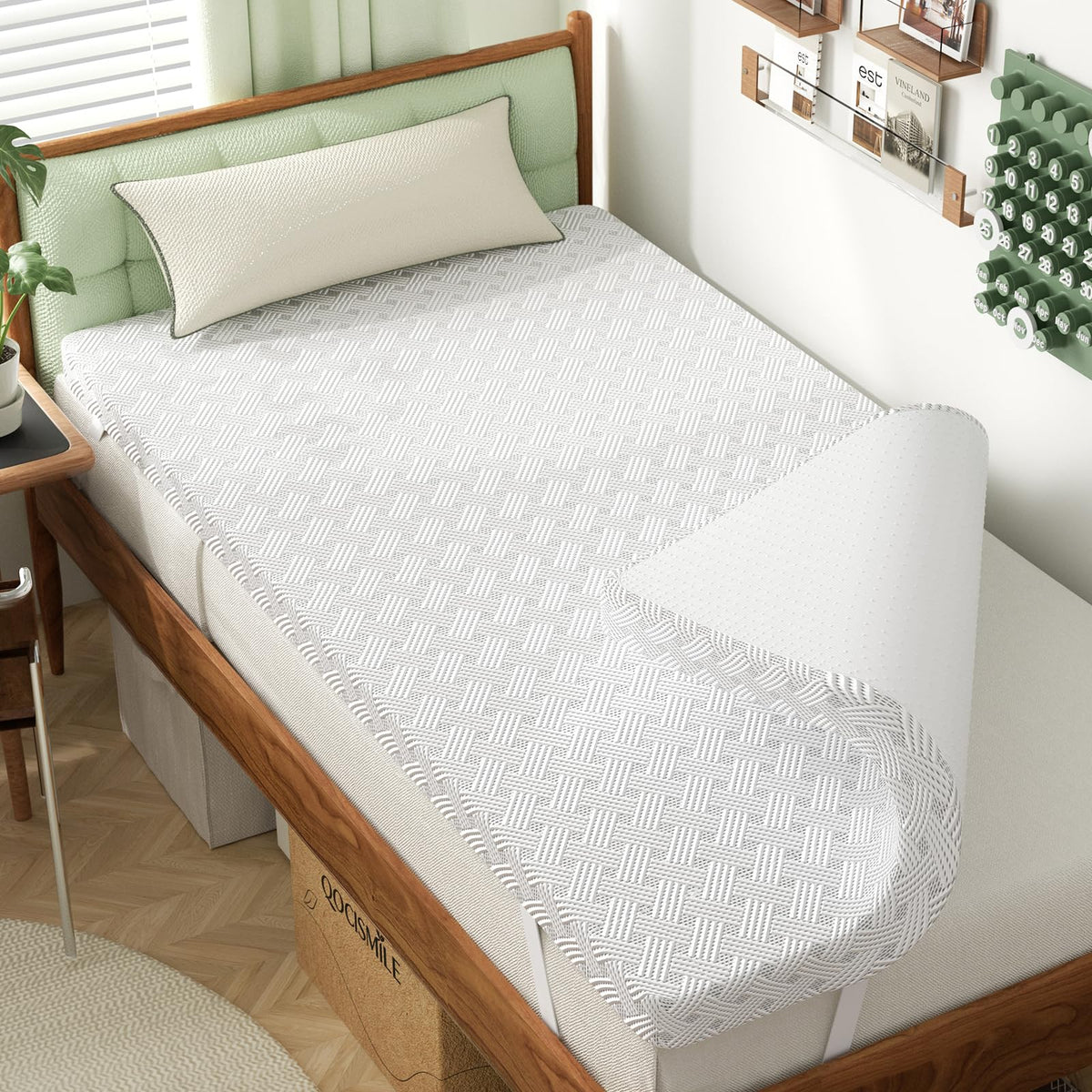 Queen Size Memory Foam Mattress Topper for Pressure Relief