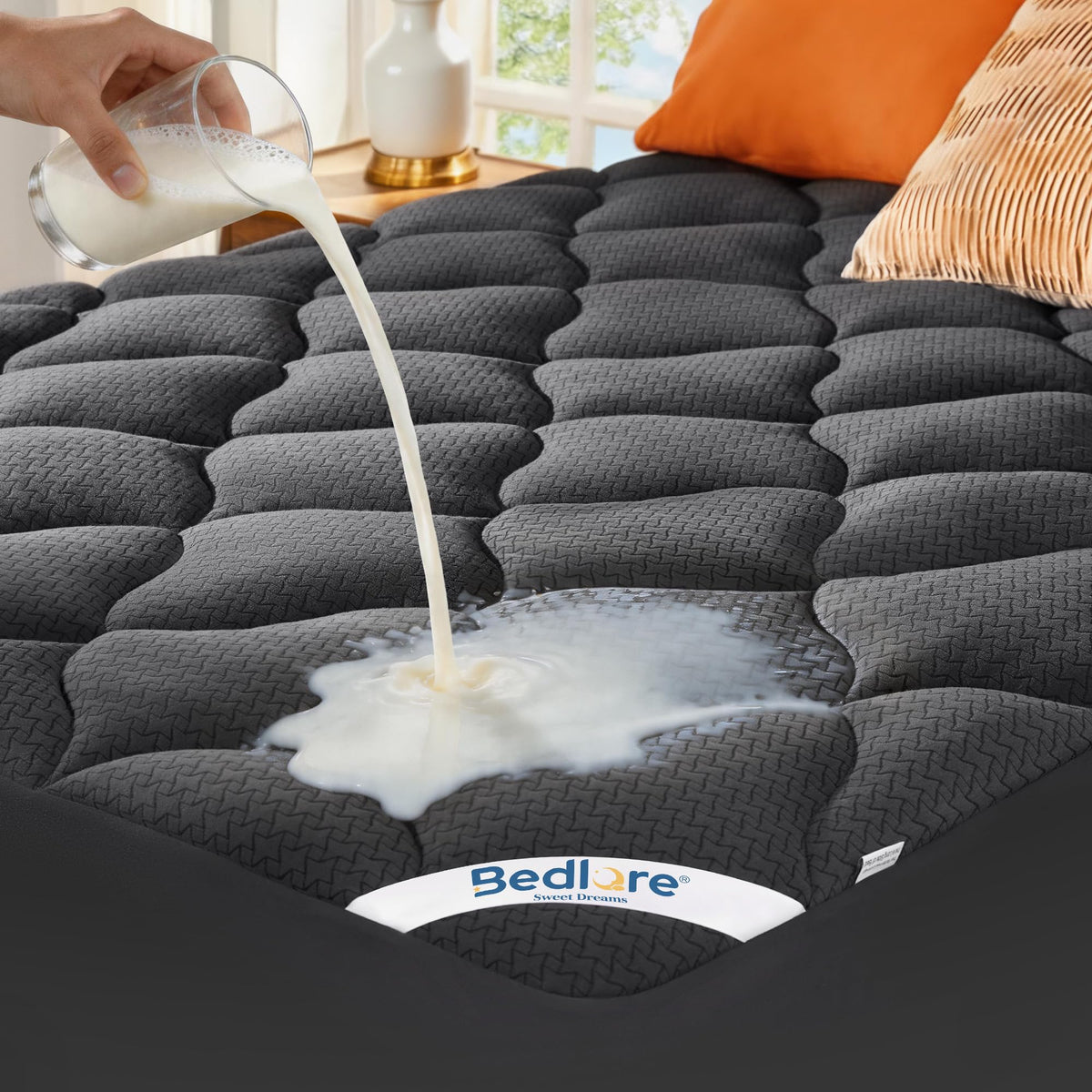 BEDLORE Waterproof Queen Mattress Pad, Breathable Mattress Protector with 6-18 Inch Deep Pocket, Quilted Fitted Mattress Topper Bed Cover, Noiseless & Machine Washable