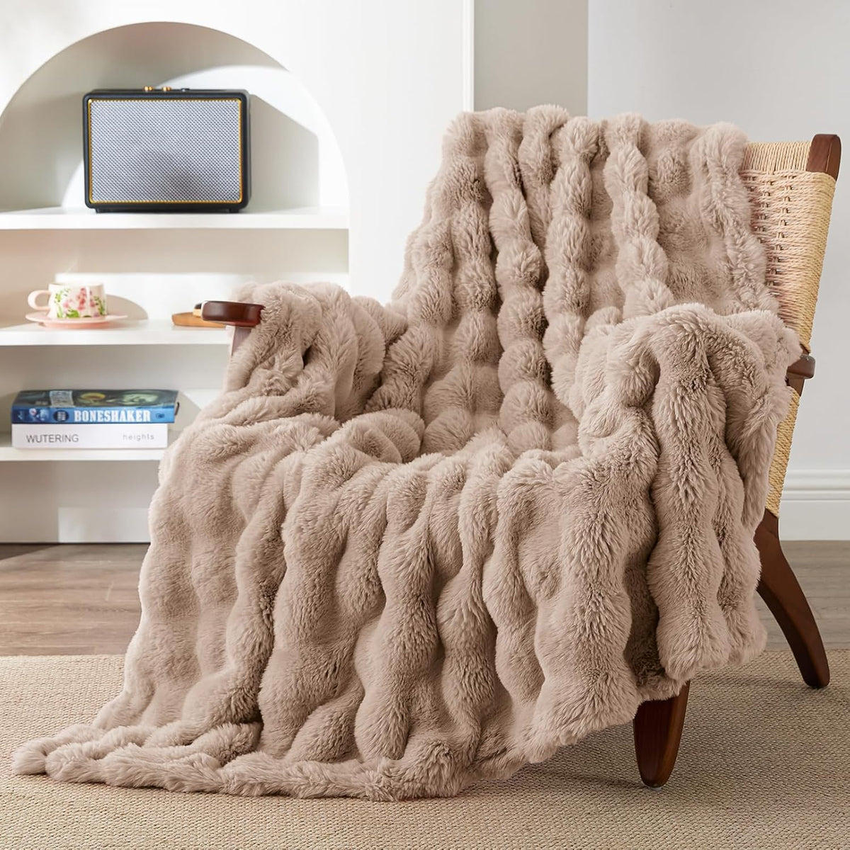 EXQ Home Fluffy Rabbit Faux Fur Throw Blanket for Couch Green