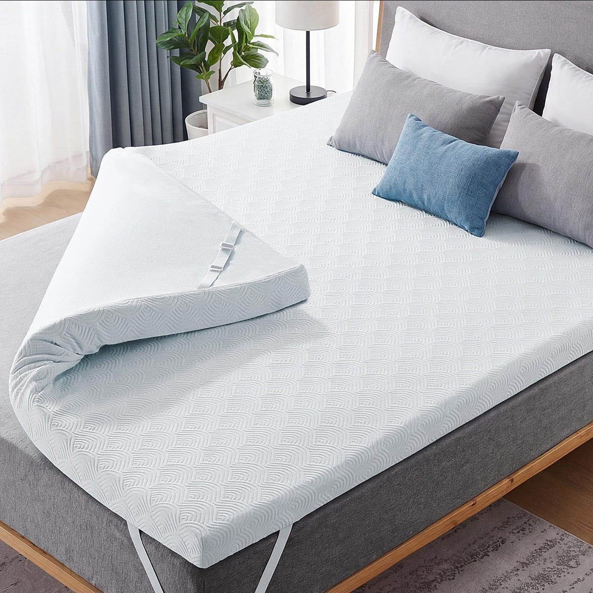 MASVIS 3 Inch Queen Memory Foam Mattress Topper, Ventilated Gel Mattress Topper for Back Pain Relief, CertiPUR-US Certified, Removable Washable Cover, Wave Pattern Bed Topper,White