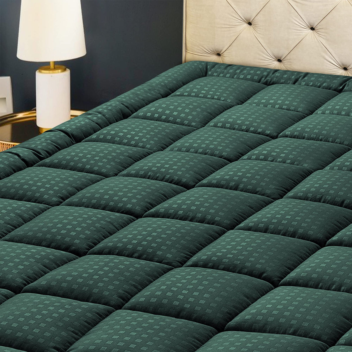 HYLEORY Queen Mattress Pad Quilted Fitted Mattress Protector Cooling Pillow Top Mattress Cover Breathable Fluffy Soft Mattress Topper with 8-21" Deep Pocket, Dark Grey