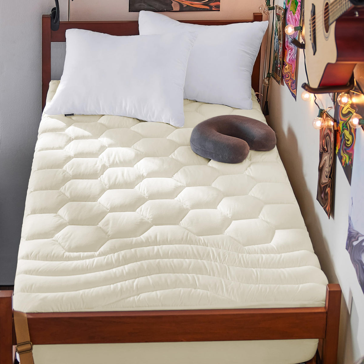 Bedsure Queen Mattress Pad, Mattress Topper with 8-21 Inches Deep Pocket