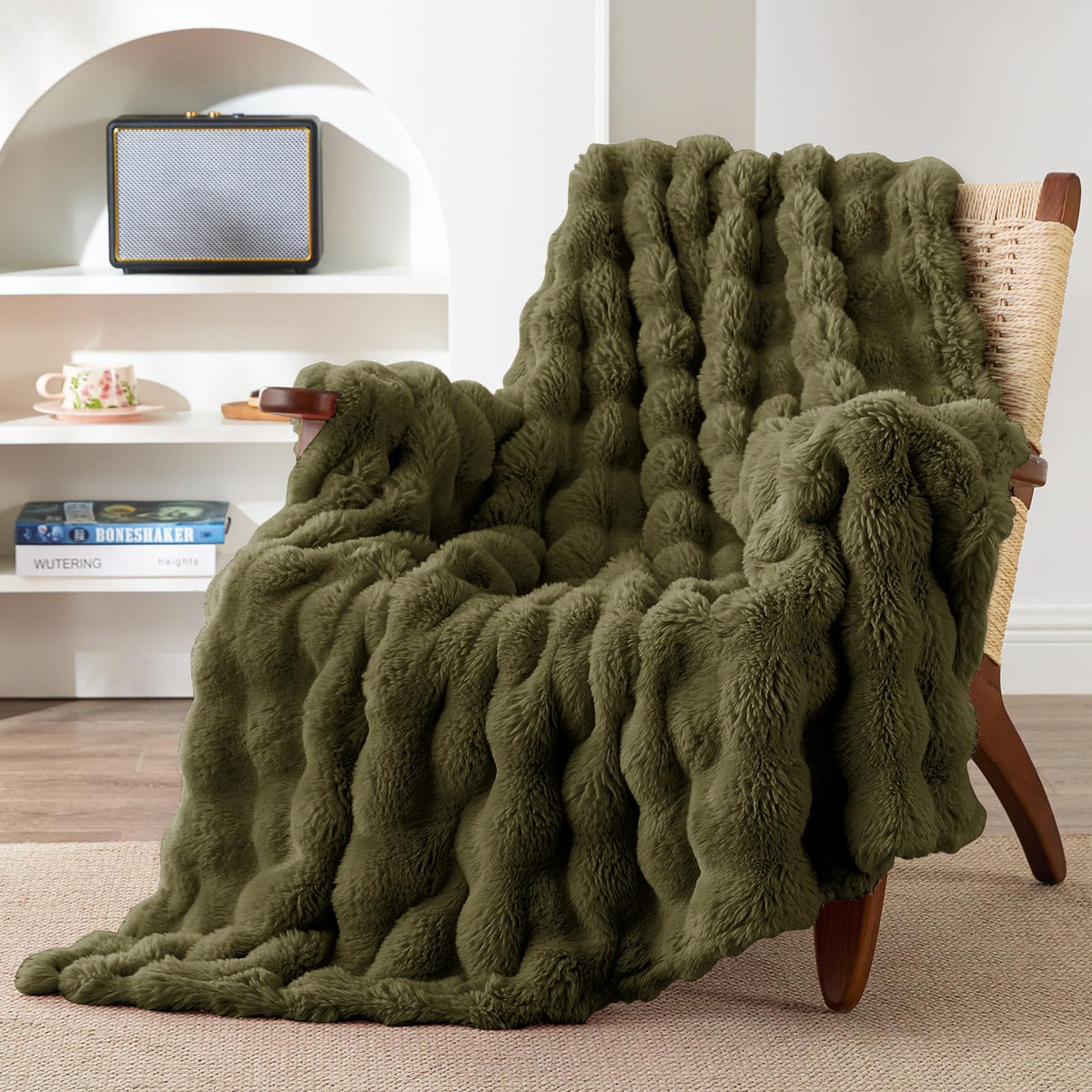 EXQ Home Fluffy Rabbit Faux Fur Throw Blanket for Couch Green
