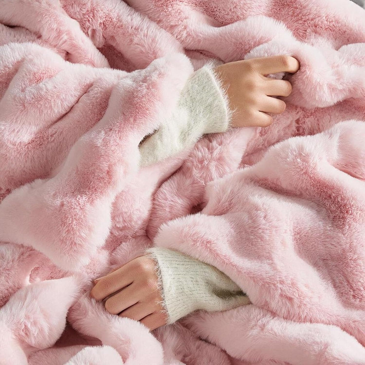 Pink Bubble Blanket Faux Fur Sherpa Throw (50x60 Inch)
