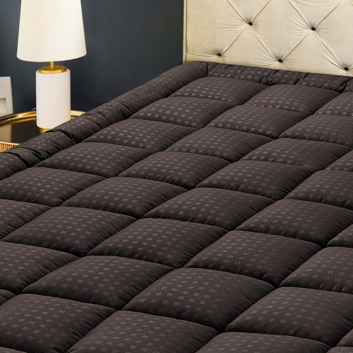 HYLEORY Queen Mattress Pad Quilted Fitted Mattress Protector Cooling Pillow Top Mattress Cover Breathable Fluffy Soft Mattress Topper with 8-21" Deep Pocket, Dark Grey