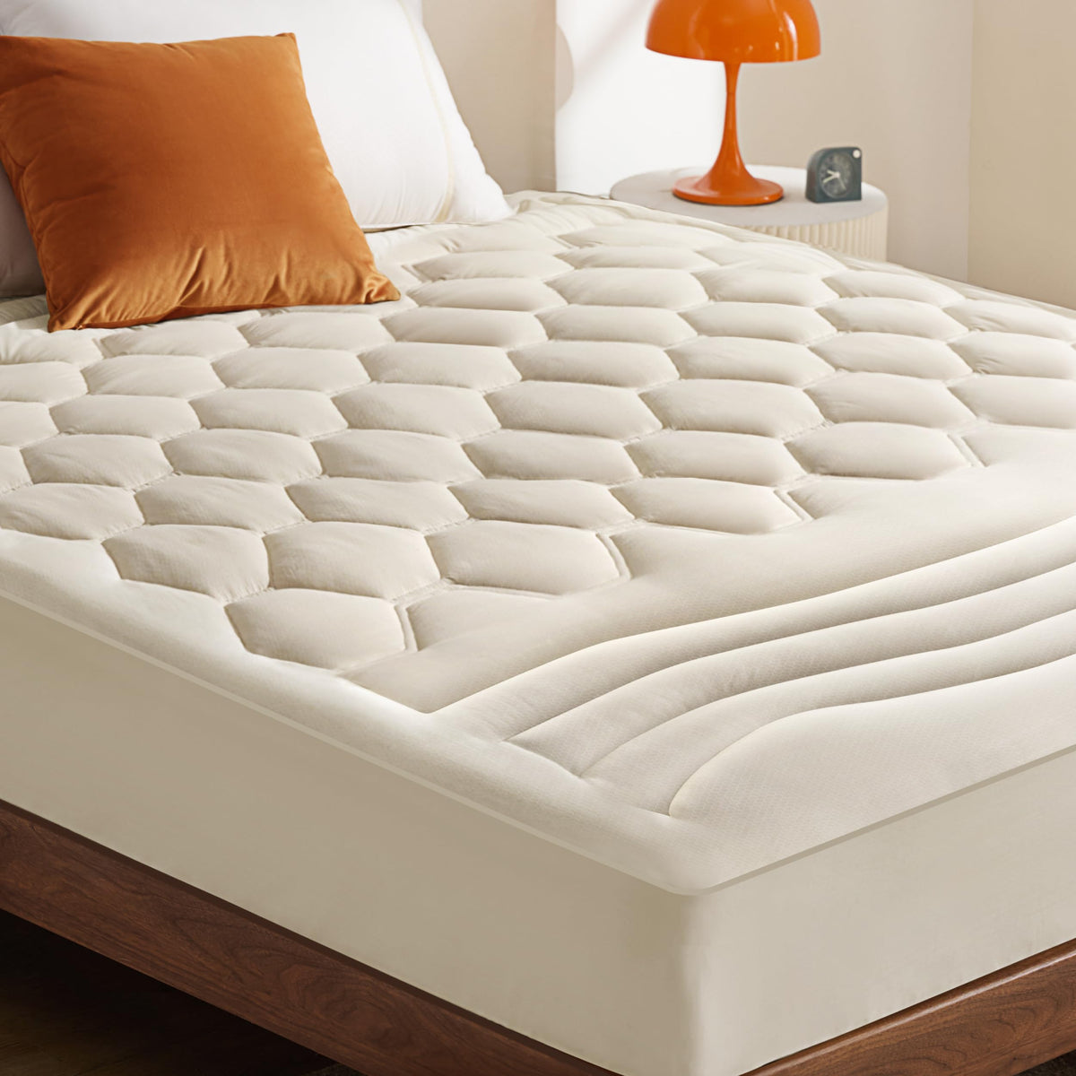 Bedsure Queen Mattress Pad, Mattress Topper with 8-21 Inches Deep Pocket