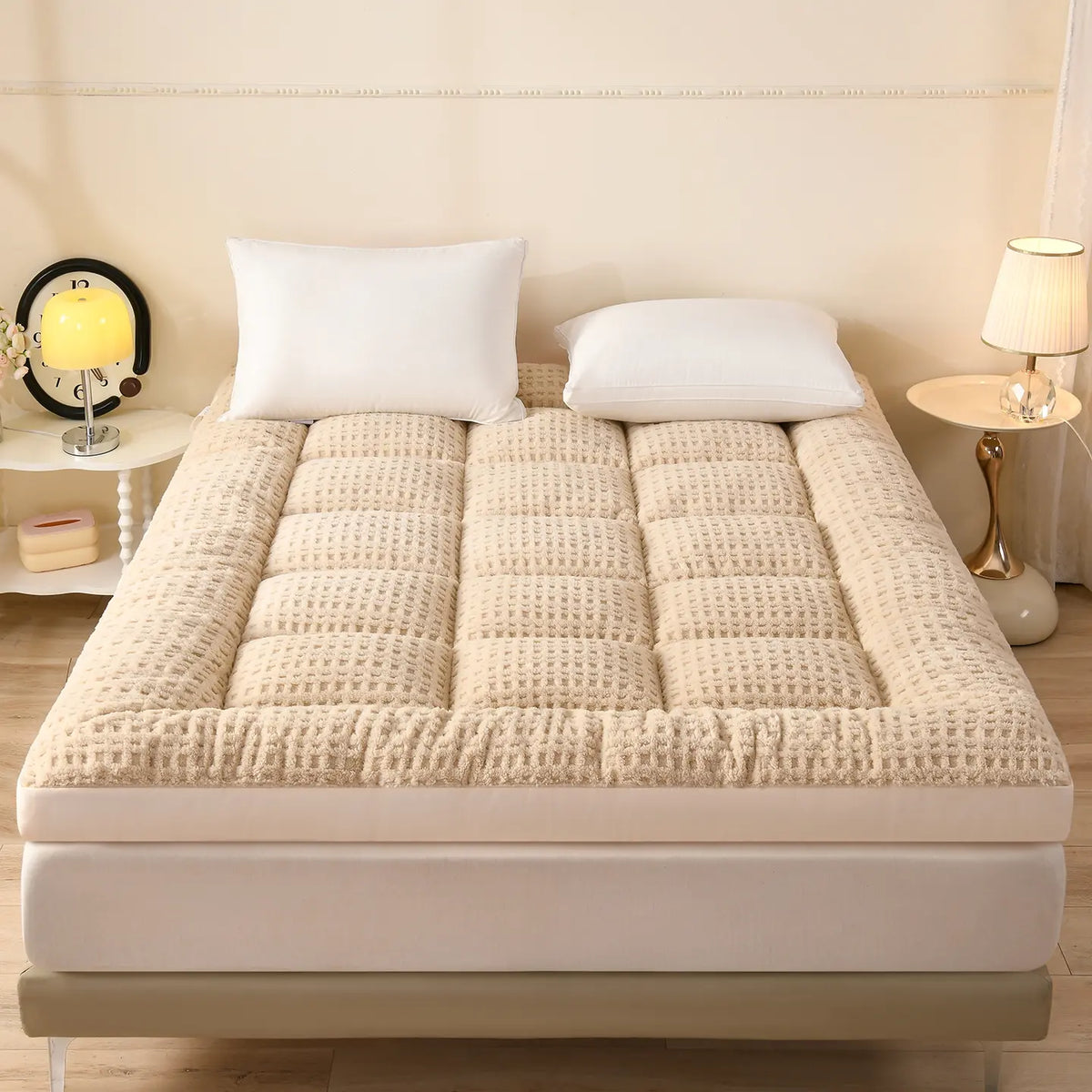Super Soft Textured, Foldable & Breathable Design, Portable Foldable Mattress, Folding Mattress, Fold Out Mattress, European Certified, Suitable for Dorms/apartments/all Seasons Use! Triple Fold Mattress