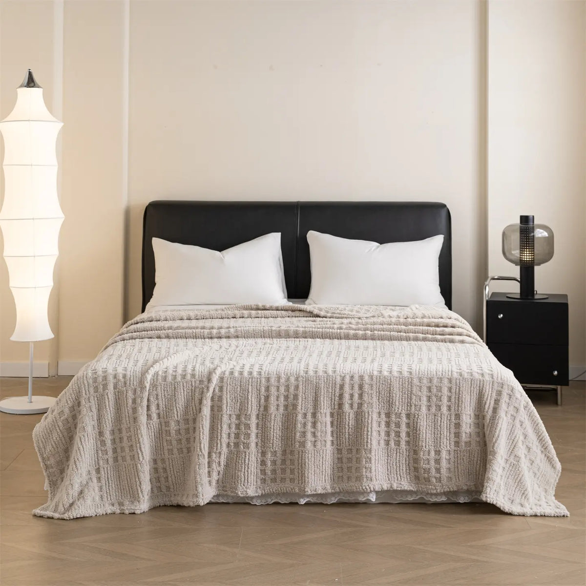 Taffeta Velvet Solid Color Waffle Jacquard Soft Warm Throw Bedroom Blanket, Cozy Throw Blankets, Moisture-Wicking, Cloud-Like Touch, Ideal for Naps, Cozy and Comfortable