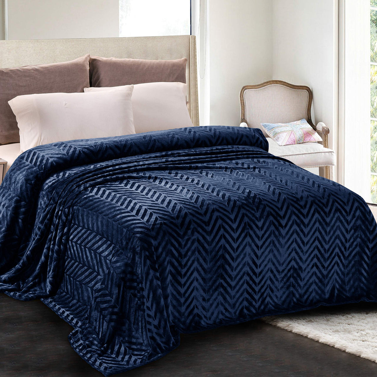 Whale Flotilla Flannel Fleece Fall Bed Blanket King Size, Black