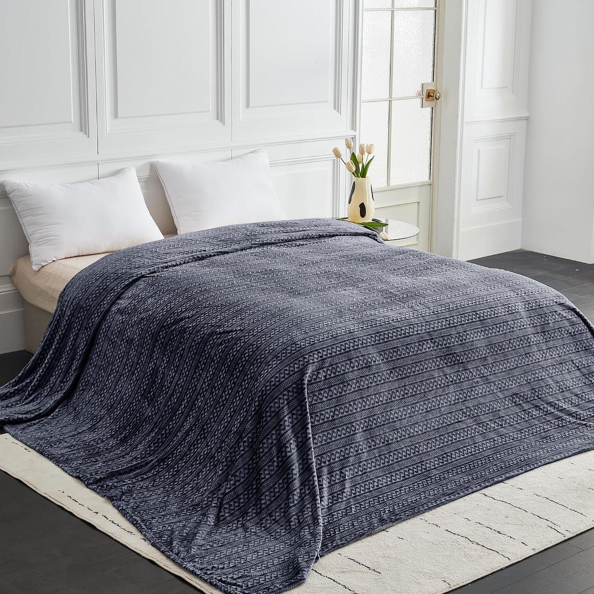 Soft Cozy 120x120 Inches Seamless Oversized King Fleece Blanket, 3D Jacquard Decorative Giant 10'x10' California King Blanket Extra Large for Bed, Sofa, Couch, Travel, Dark Grey Chain