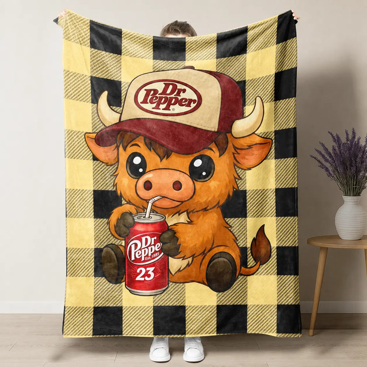 Highland Cow in Hat Cute Pattern Dr Pepper Flannel Throw Blanket - Red and Black Checkerboard Pattern Blanket, 1 Count Soft Lightweight Warming Bedding, Machine Washable for Easy Upkeep,sohochic