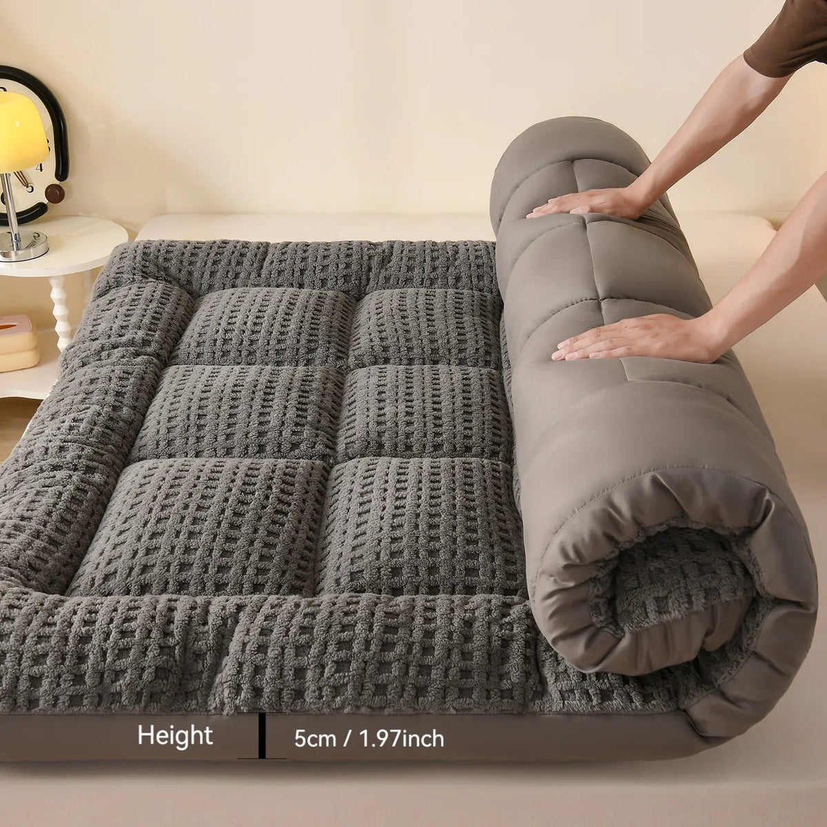 Super Soft Textured, Foldable & Breathable Design, Portable Foldable Mattress, Folding Mattress, Fold Out Mattress, European Certified, Suitable for Dorms/apartments/all Seasons Use! Triple Fold Mattress