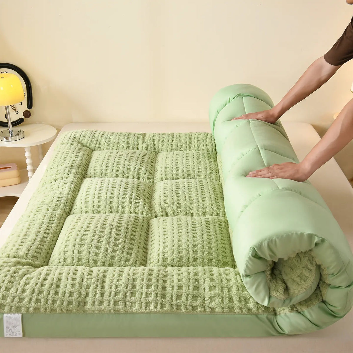 Super Soft Textured, Foldable & Breathable Design, Portable Foldable Mattress, Folding Mattress, Fold Out Mattress, European Certified, Suitable for Dorms/apartments/all Seasons Use! Triple Fold Mattress